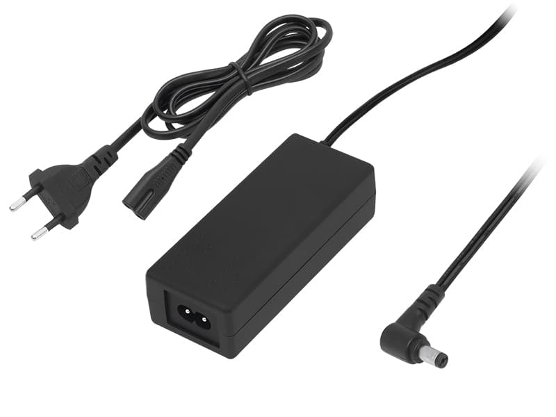 Napajalnik Blow 12V 3000mA, kotni DC vtič